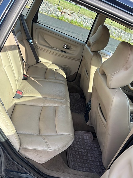Volvo S70 4 of 6
