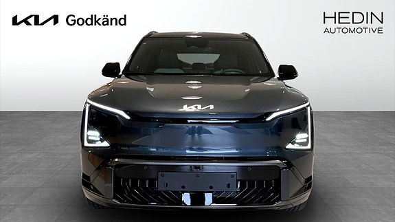 Kia EV5 2 of 17