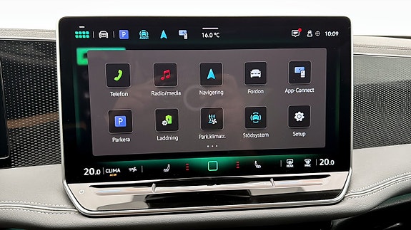 Volkswagen Passat 15 of 19