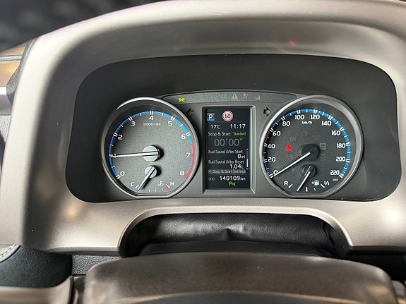 Toyota RAV4 12 of 12