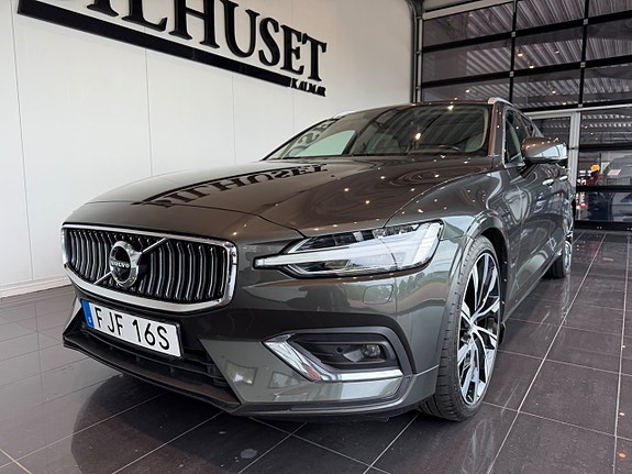 Volvo V60 2 of 20