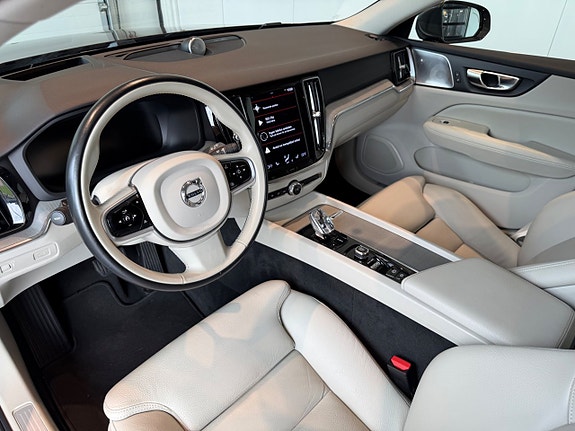 Volvo V60 12 of 20