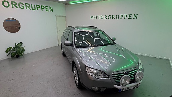 Subaru Outback 9 of 21