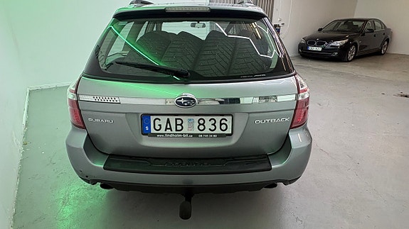 Subaru Outback 12 of 21