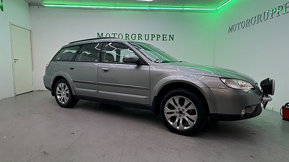 Subaru Outback 3 of 21