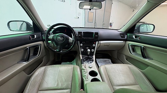 Subaru Outback 15 of 21