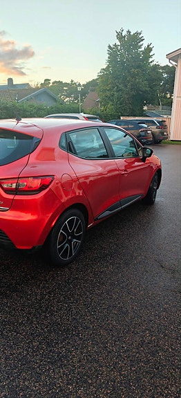 Renault Clio 3 of 8