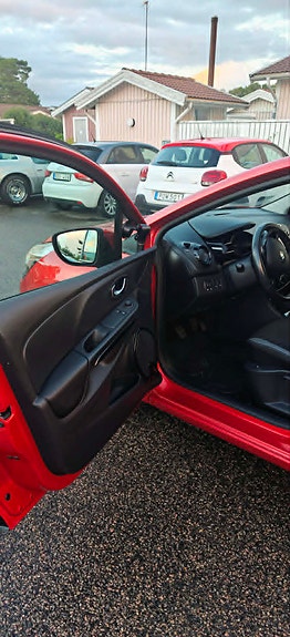 Renault Clio 6 of 8