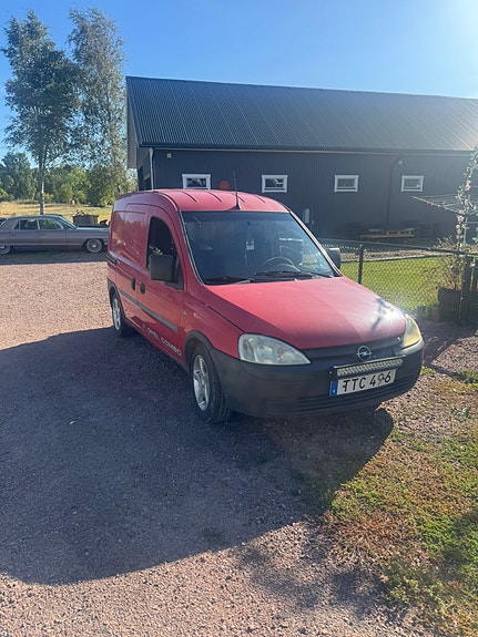 Opel Combo 2 of 10