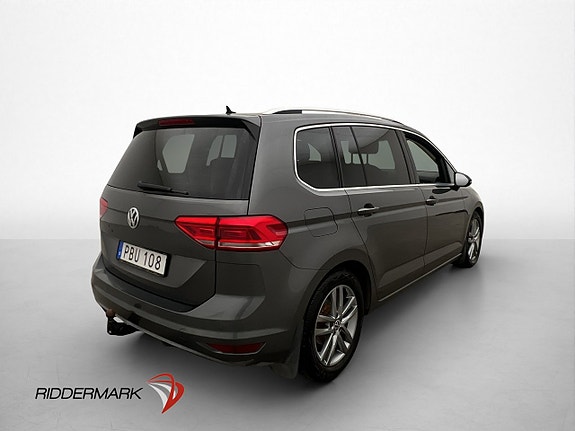 Volkswagen Touran 8 of 30