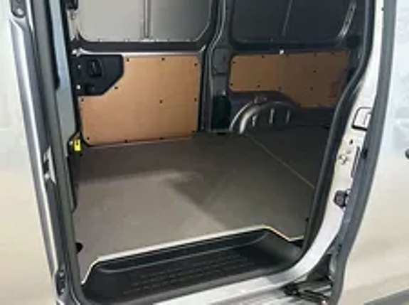 Toyota Proace 8 of 10