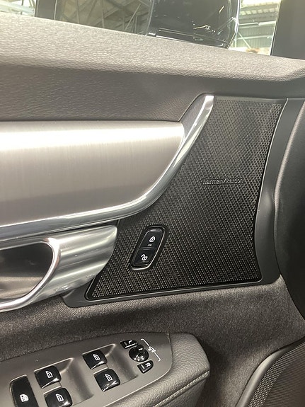 Volvo V90 10 of 10
