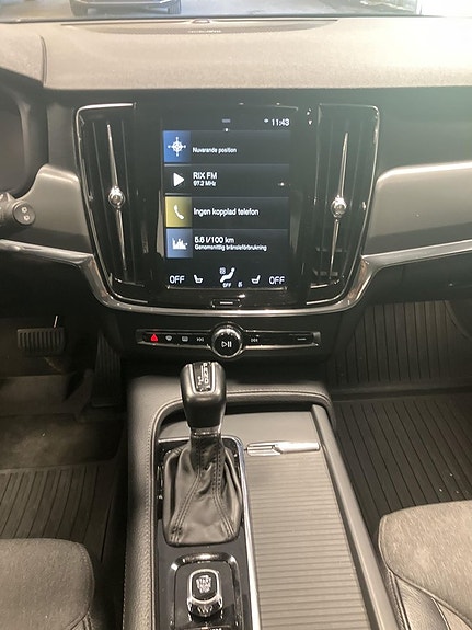 Volvo V90 8 of 10