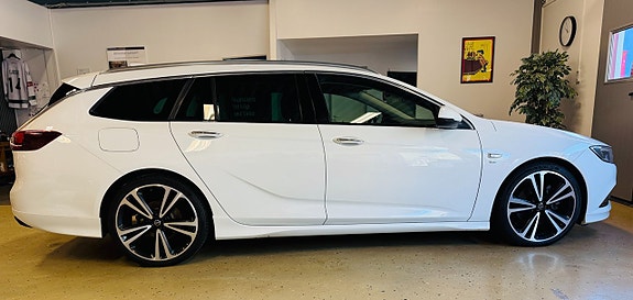 Opel Insignia 10 of 21