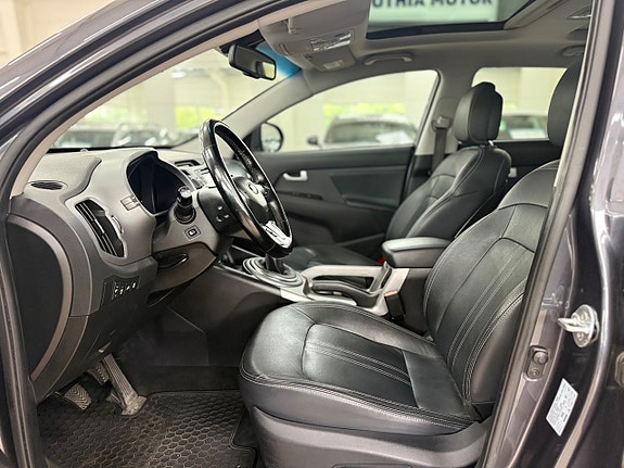 Kia Sportage 10 of 21
