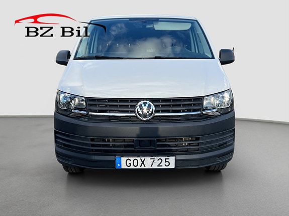 Volkswagen Transporter 8 of 17