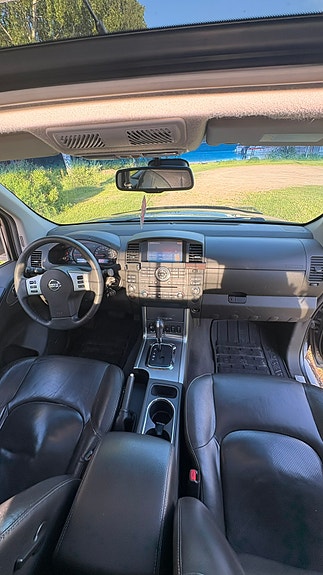 Nissan Navara 5 of 8