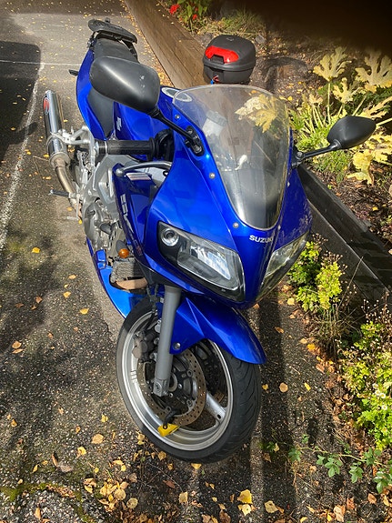 Suzuki SV650S 2 of 3