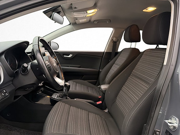 Kia Stonic 11 of 29