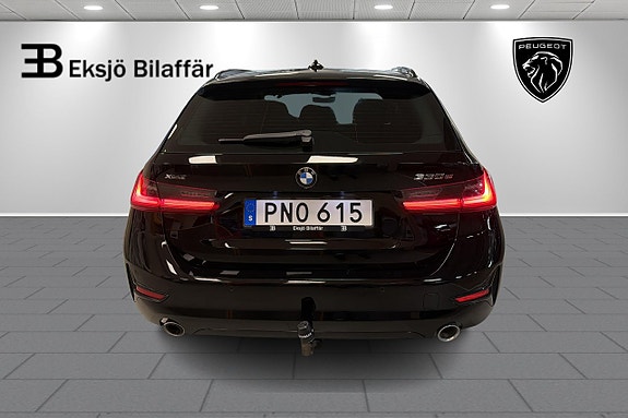 BMW 330e 6 of 21