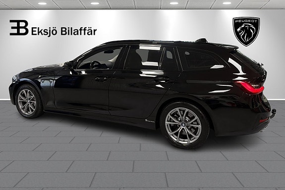 BMW 330e 7 of 21