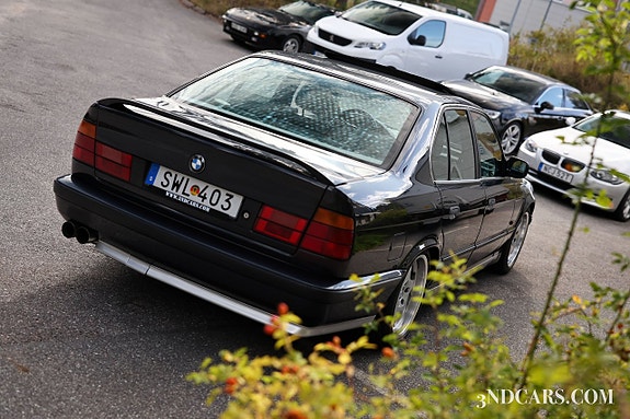 BMW M5 8 of 23