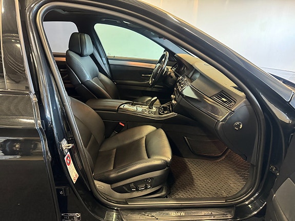 BMW 535i 7 of 22