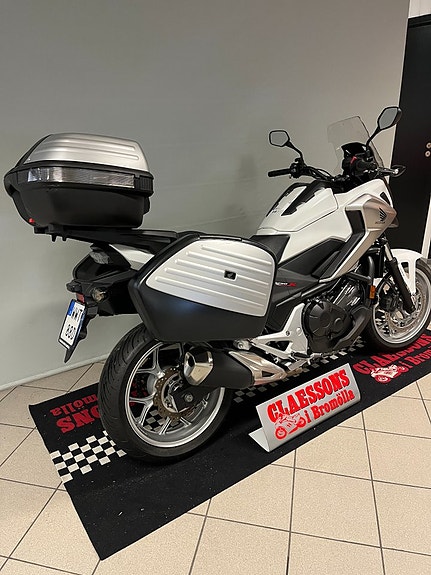 Honda NC 750 X 3 of 3