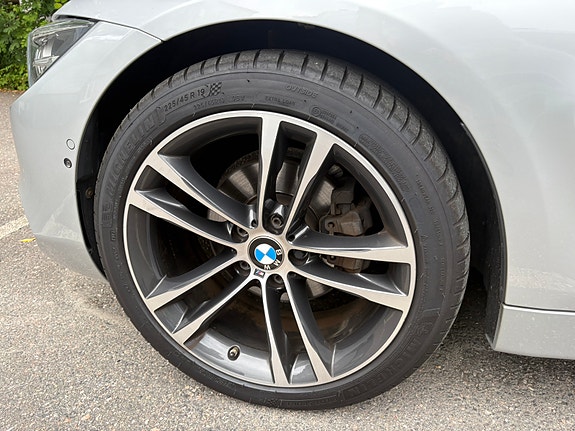BMW 420d 3 of 8