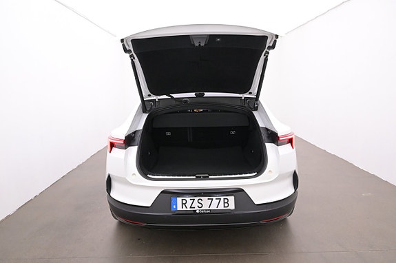 Polestar 4 23 of 27