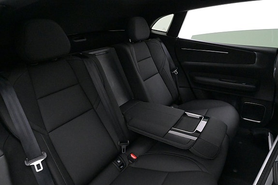 Polestar 4 22 of 27