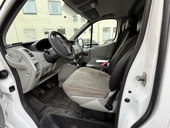 Nissan Primastar 9 of 9