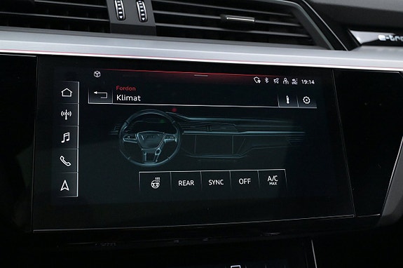 Audi e-tron 16 of 27
