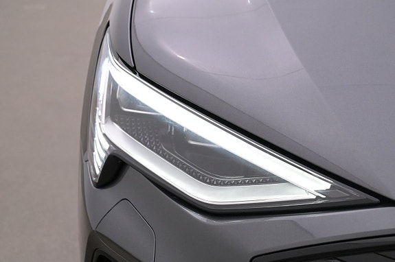 Audi e-tron 26 of 27