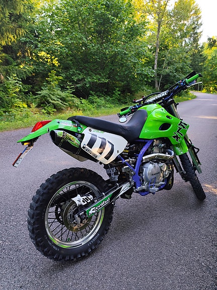Kawasaki KLX 650C 3 of 4