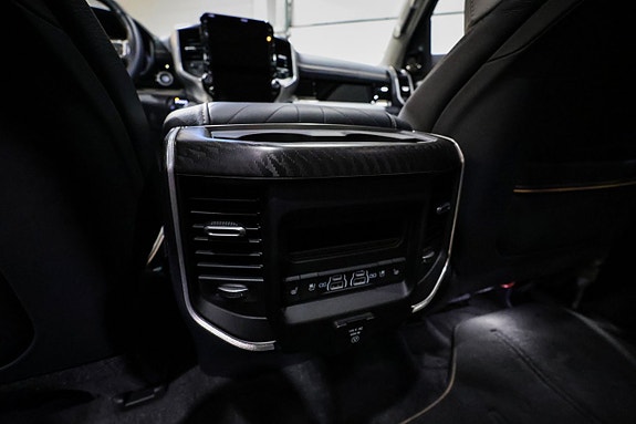 Dodge RAM 25 of 30