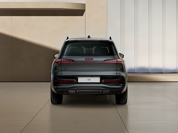 Audi Q9 7 of 11
