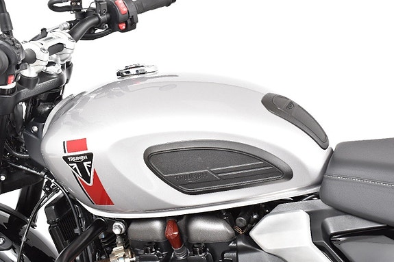 Triumph Speed Twin 900 ABS Mycket fint skick 8 of 18