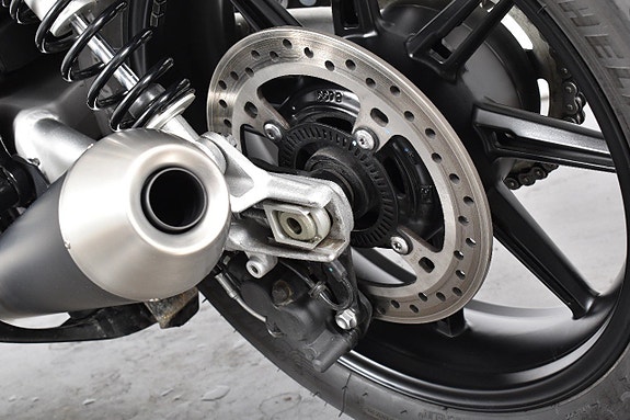 Triumph Speed Twin 900 ABS Mycket fint skick 11 of 18