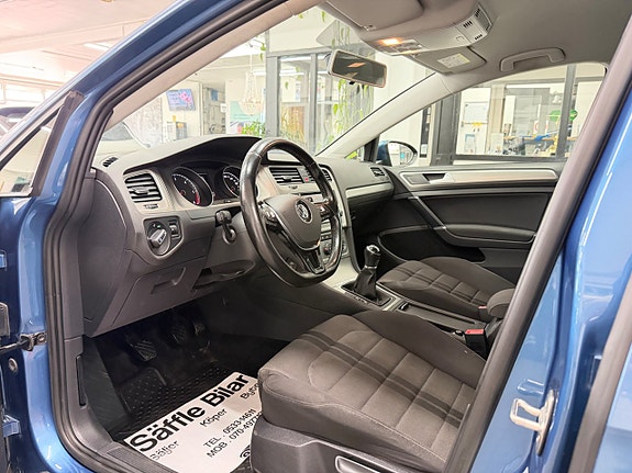 Volkswagen Golf I 21 of 30