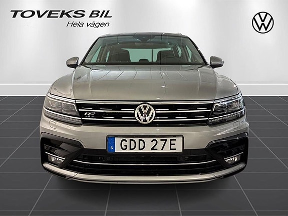 Volkswagen Tiguan 5 of 18