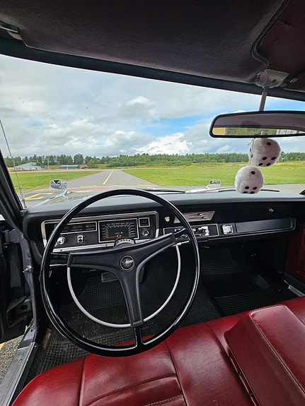 Plymouth Valiant 7 of 10