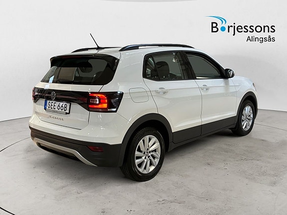 Volkswagen T-Cross 3 of 13