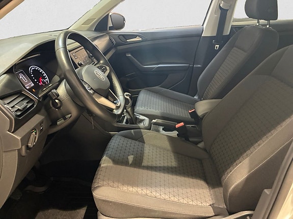 Volkswagen T-Cross 7 of 13