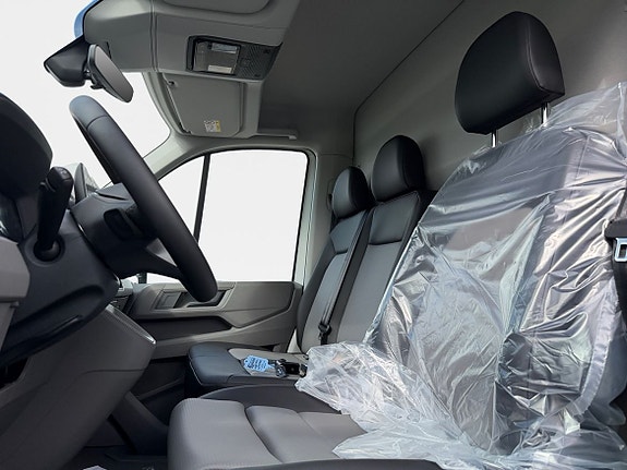 Volkswagen Crafter 21 of 22