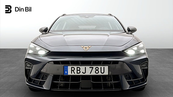 Cupra Leon 4 of 13