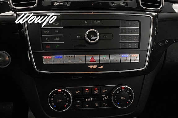 Mercedes-Benz GLE350 d 14 of 25