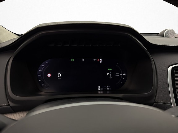 Volvo XC90 20 of 30