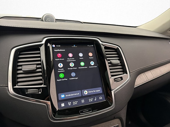 Volvo XC90 27 of 30