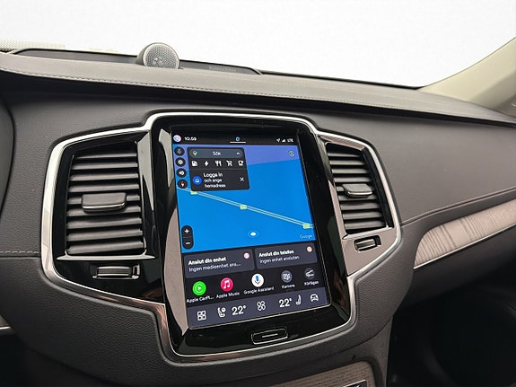 Volvo XC90 29 of 30